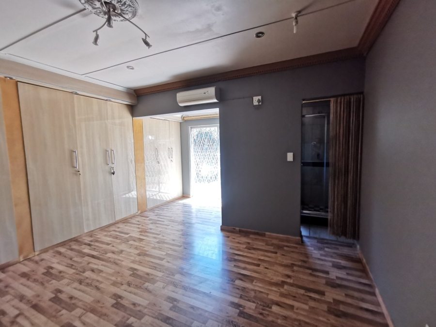 4 Bedroom Property for Sale in Baillie Park North West